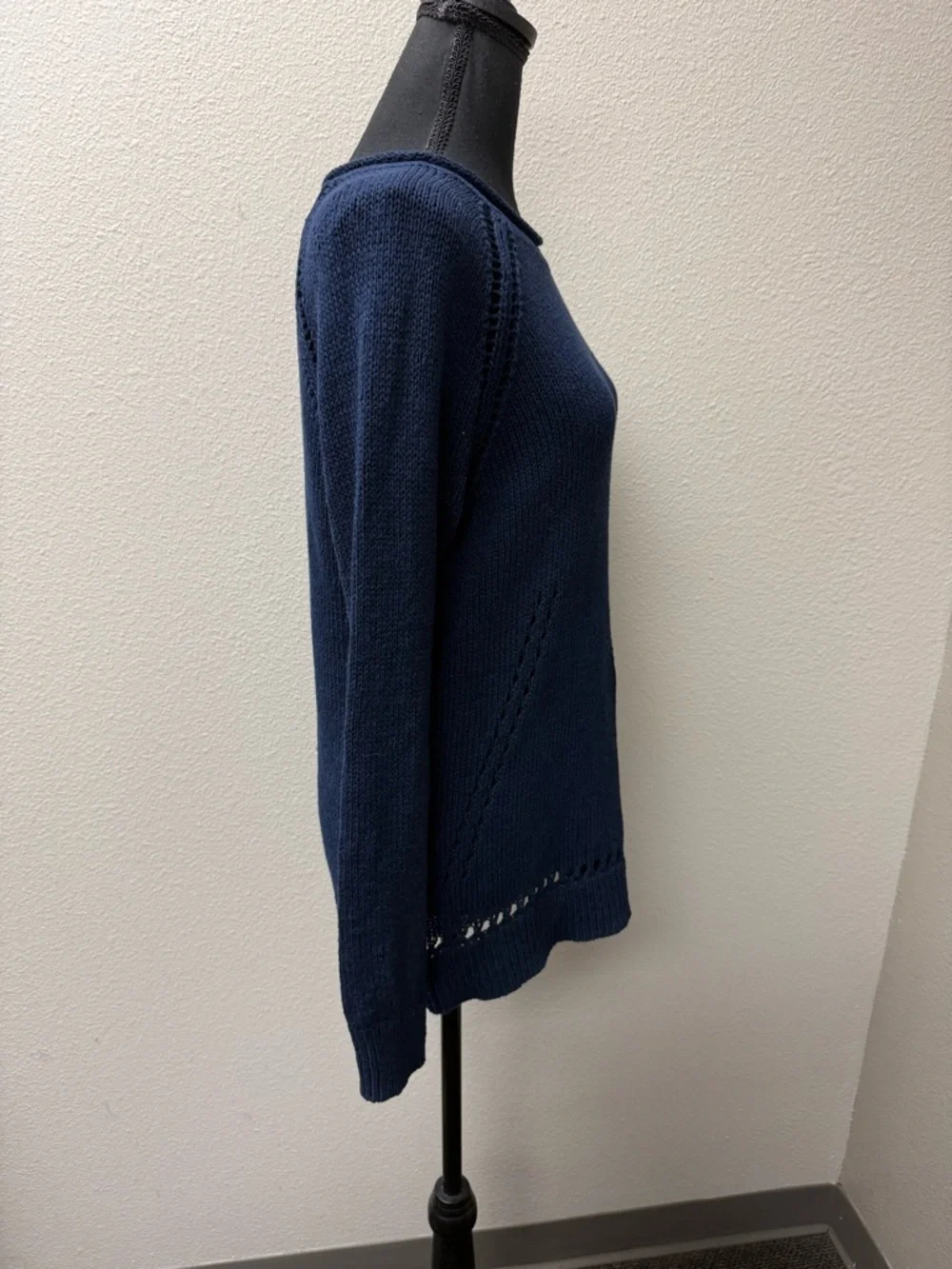 J.Crew Navy Knit Sweater Medium Cotton Blend Crewneck Lightweight Classic - Picture 6 of 10
